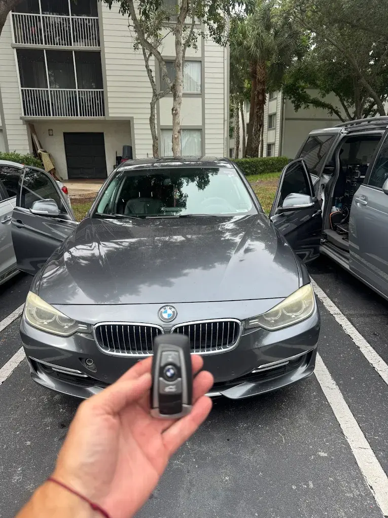 BMW 3 Series car key